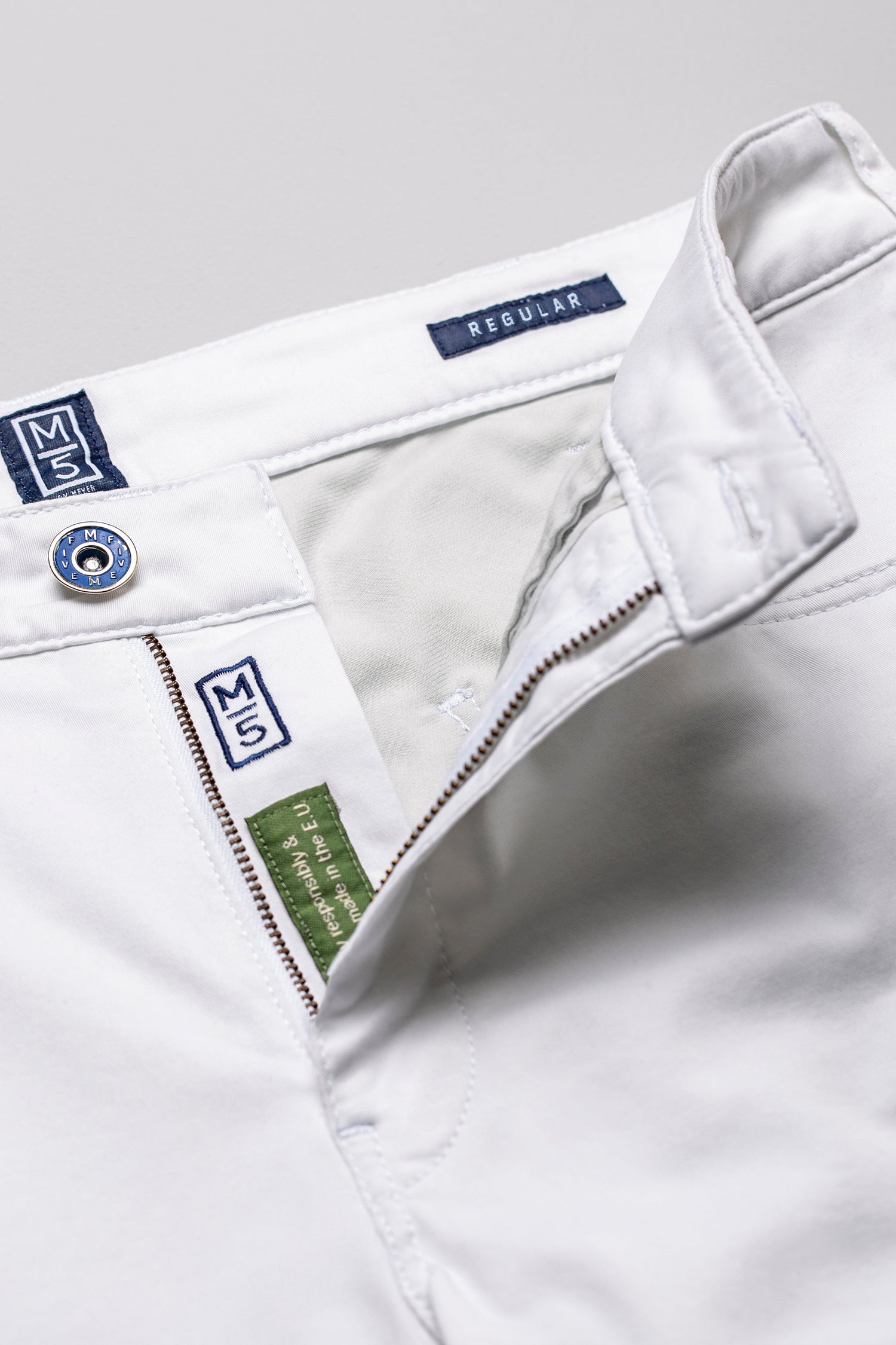 REGULAR 9-6258 PERFORMANCE DENIM