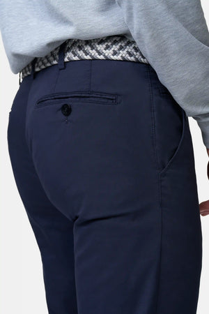 Bonn 1-8137 ULTRA-LIGHTWEIGHT ACTIVE CHINOS