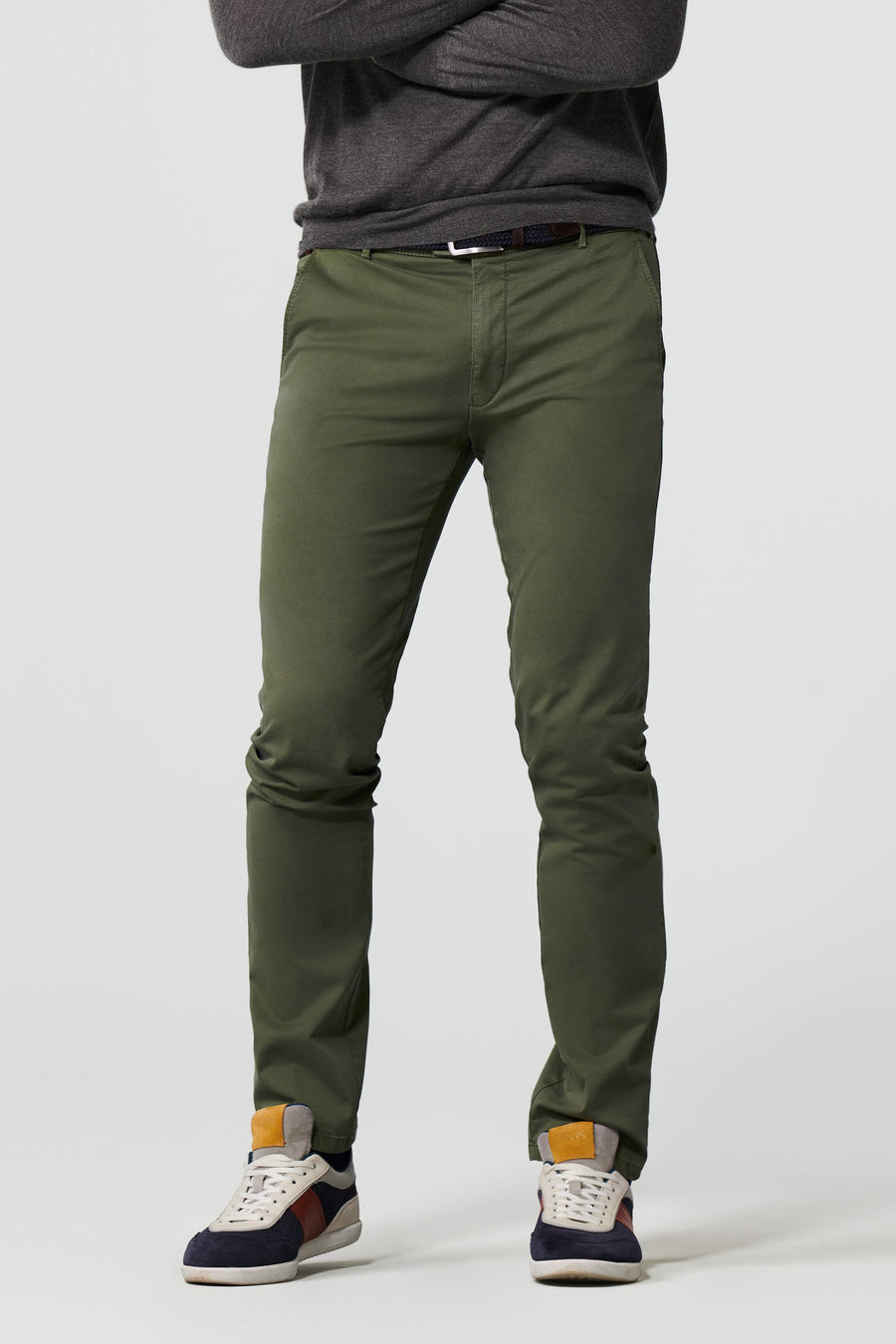 Bonn 9-3004 MODERN CHINO .