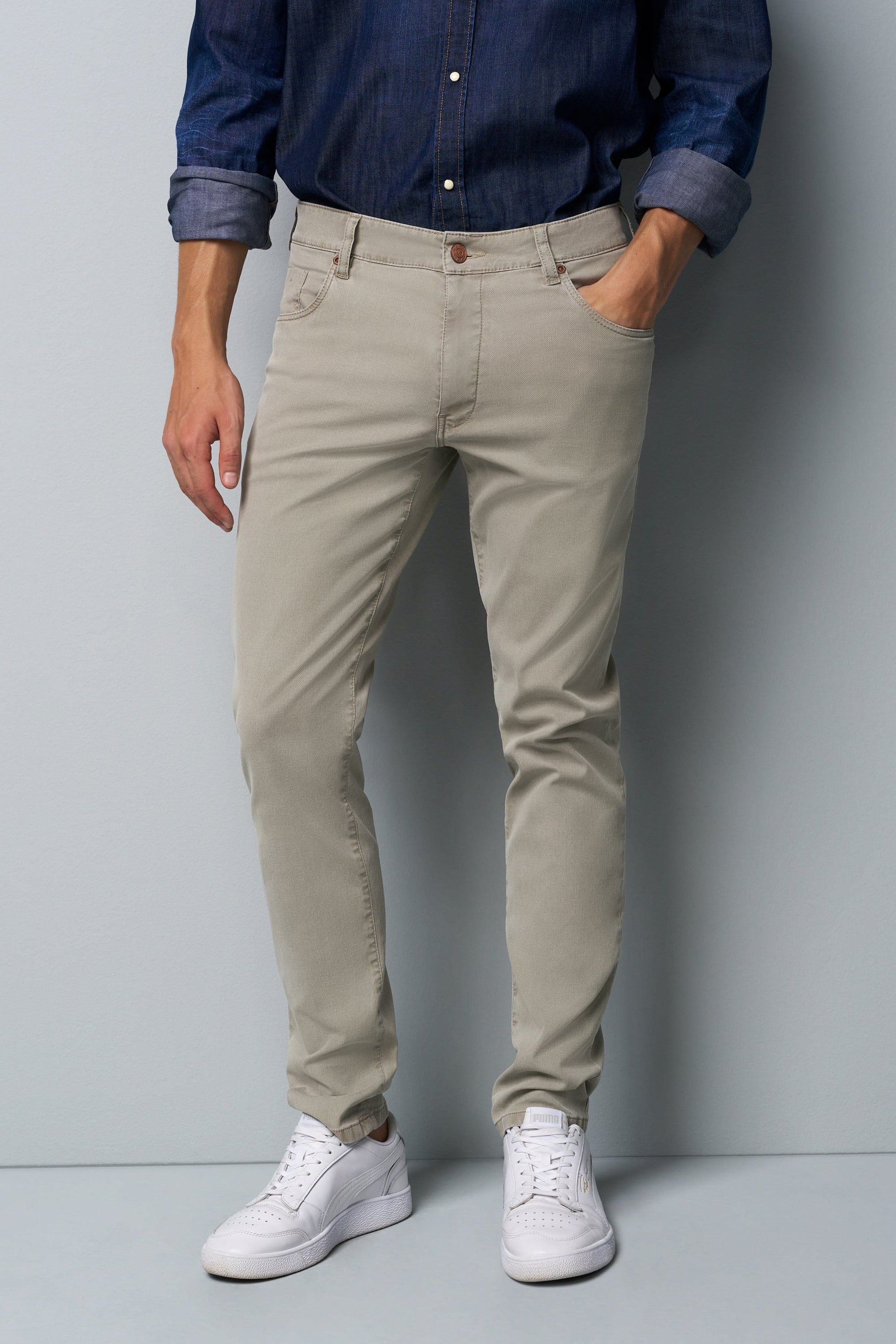 SLIM 9-6186 HIGH PERFORMANCE MICRO STRUCTURE