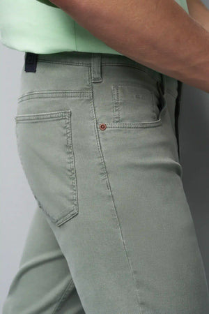 FIVE 9-6186 HIGH PERFORMANCE MICRO STRUCTURE